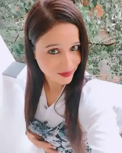 Call Girls in Juhu